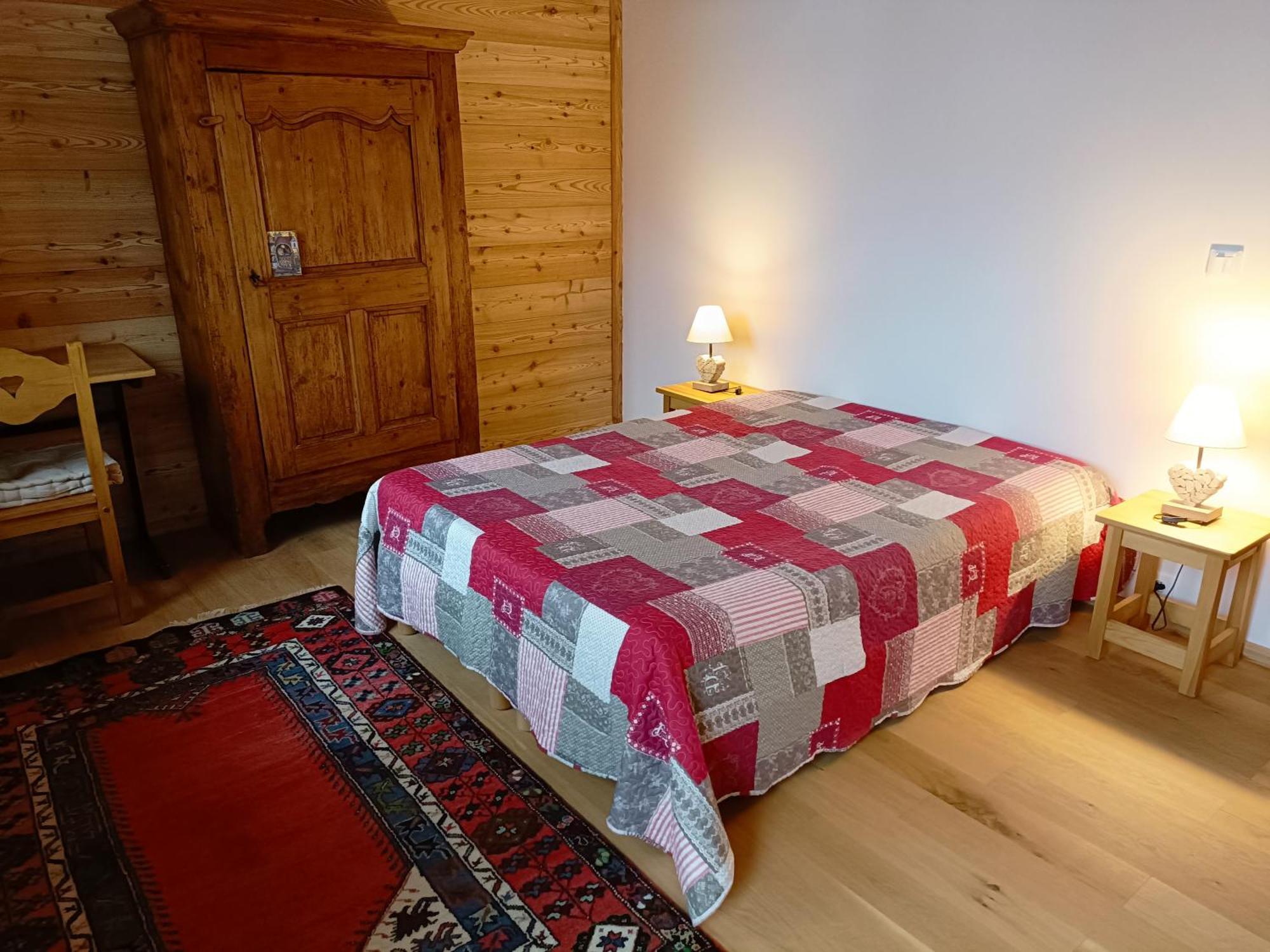 Les Cabris Bed and Breakfast Pelvoux Exteriör bild